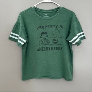 American Eagle x Peanuts T shirt XS Women Charlie Brown Lucy Football Distressed